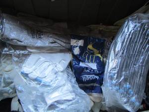 lot 223 image: G-TEK 3 GX GLOVES  lot of white work gloves  size LARGE ,  &   G-TEK 3 GX  GLOVES  SIZE 2XL GREY