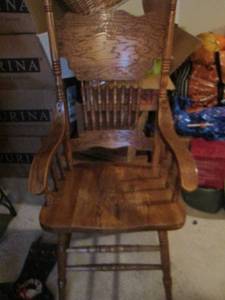 lot 53 image: kitchen chairs wooden qty 2