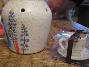 lot 73 image: Wax burner- new in pack coffee cup