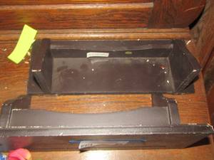 lot 95 image: 2 wooden shelves