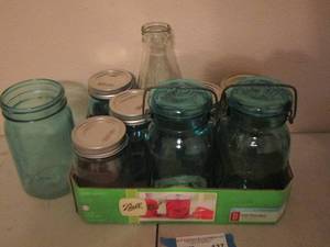 lot 137 image: Teal & Clear Ball Kerr mason jars with lids