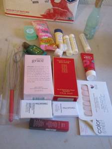 lot 157 image: ELIZABETH ARDEN RED DOOR , AMAZING GRACE FRAGRANCE, PAUL MITCHELL SOAP,   Head Massager,  small things of lotion, soaps and more
