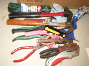 lot 190 image: tools- hammers, plyers, screw rivers, extension cords