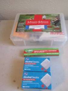 lot 199 image: first aid kit used, alcohol pads and more