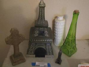 lot 201 image: Eiffel tower cookie jar, Eiffel tower Decantor., Cross, Leaning Tower for parmesan cheese