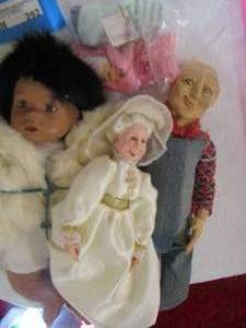 lot 292 image: AMERICAN BABY DOLL , WOODEN DOLL