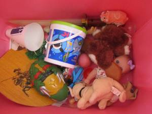 lot 323 image: KIDS TOYS & STUFFED ANIMALS