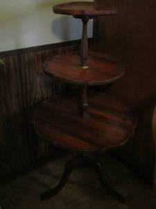 lot 425 image: 3 tier drum table 42 in tall bottom tier 23 in wide - middle 16 in- top 10 in