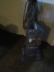 lot 434 image: Purple Shark Vacuum