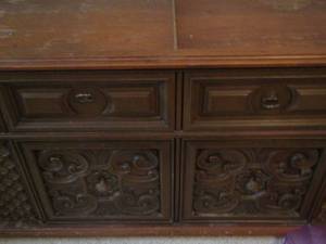 lot 505 image: Microsmatic record player built in cabinet with speakers also built in