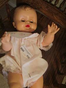 lot 526 image: Vintage baby doll 19 long