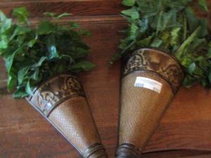 lot 532 image: Wall art with greenery