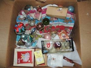 lot 597 image: Vintage ornaments - OU- Barbie- glass bulbs PLUS