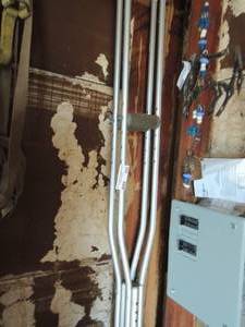 lot 695 image: crutches qty 2 pair, walker with wheels