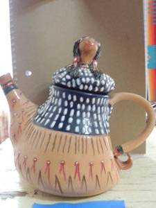lot 577 image: Ceramic Indian tea pot by Cheatham 16- 66