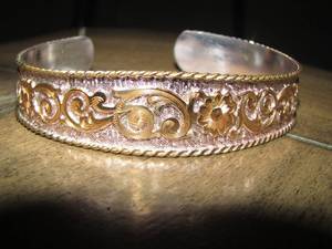 lot 721 image: MONTANA SILVER SMITH BRACELET