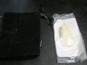 lot 770 image: SMALL HANDMADE LEATHER BAG, MARY KAY JEWELRY BAG