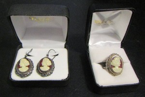 lot 815 image: CAMEO RING WITH MATCHING EARRINGS  - BELK AND CO FINE JEWELER