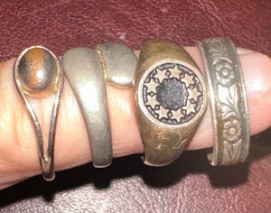 lot 888 image: RINGS  QTY OF 4  - SOME ARE STERLING