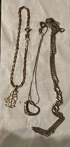 lot 806 image: 14 KT GOLD BRACELET #1 MOM,  & 2 - SILVER .925 BRACELETS