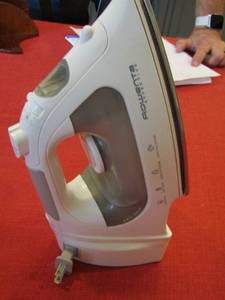 lot 720 image: Rowenta EFFECTIVE IRON