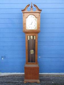 lot 1 image: Seth Thomas Grandfather clockmodel 4399-001