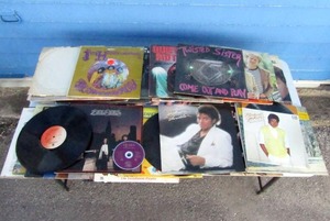 lot 8 image: Assorted LP records, including Steve Miller Band Fly Like an Eagle, Twisted Sister Come Out and Play, The Jimi Hendrix Experience, and The BeeGees Living Eyes, and more