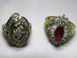 lot 84 image: Two 10k gold with precious gem stones rings