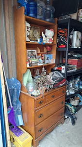 lot 65 image: Two-piece wood shelf (contents not included)
