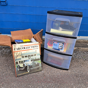 lot 76 image: Miscellaneous books and office supplies