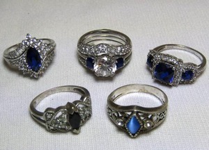 lot 95 image: Five .925 silver rings