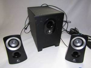 lot 113 image: Logitech Z313 speaker and subwoofer set