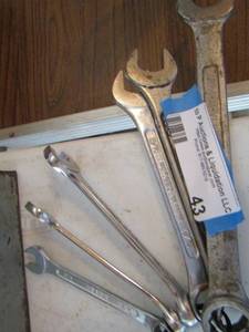 lot 43 image: wrenches qty 7