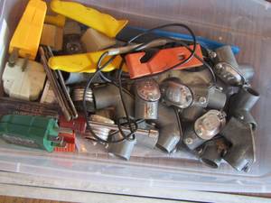 lot 59 image: Metal conduit bracket- outlet plugs