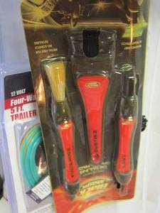 lot 73 image: Trailer wire kit- detailing brush pack- hooks- plus