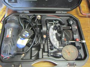 lot 89 image: Craftsman rotary trim cutter in case