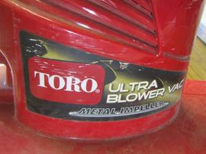 lot 92 image: Toro electric blower