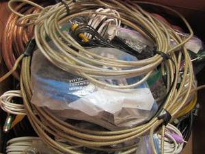 lot 134 image: Box of wire