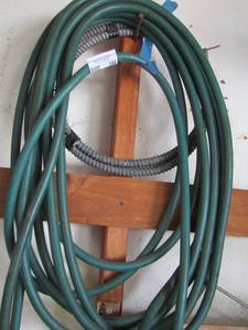 lot 144 image: green air hose