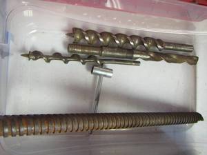 lot 161 image: Large drill bits
