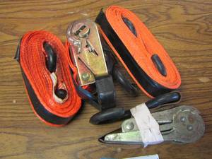 lot 185 image: Straps why 2