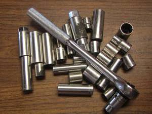 lot 199 image: Sockets and socket wrenches