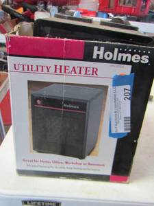 lot 207 image: Holmes utility heater