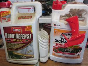 lot 275 image: Insect killers- weed grass killers