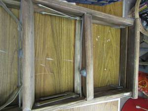 lot 291 image: wooden 2 step ladder