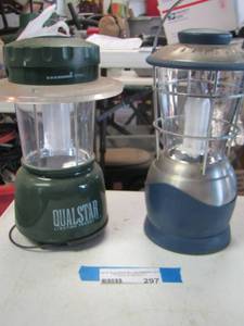 lot 297 image: Battery operated camping lanterns qtr. 2