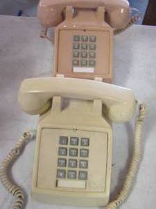 lot 339 image: Home phones qty 2