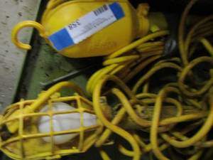 lot 358 image: yellow shop lights qty 2