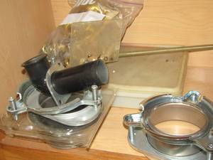 lot 369 image: Garbage disposal brackets and more