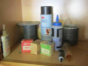 lot 376 image: Roll of wire - straight line marking chalk- ram shots 22 load